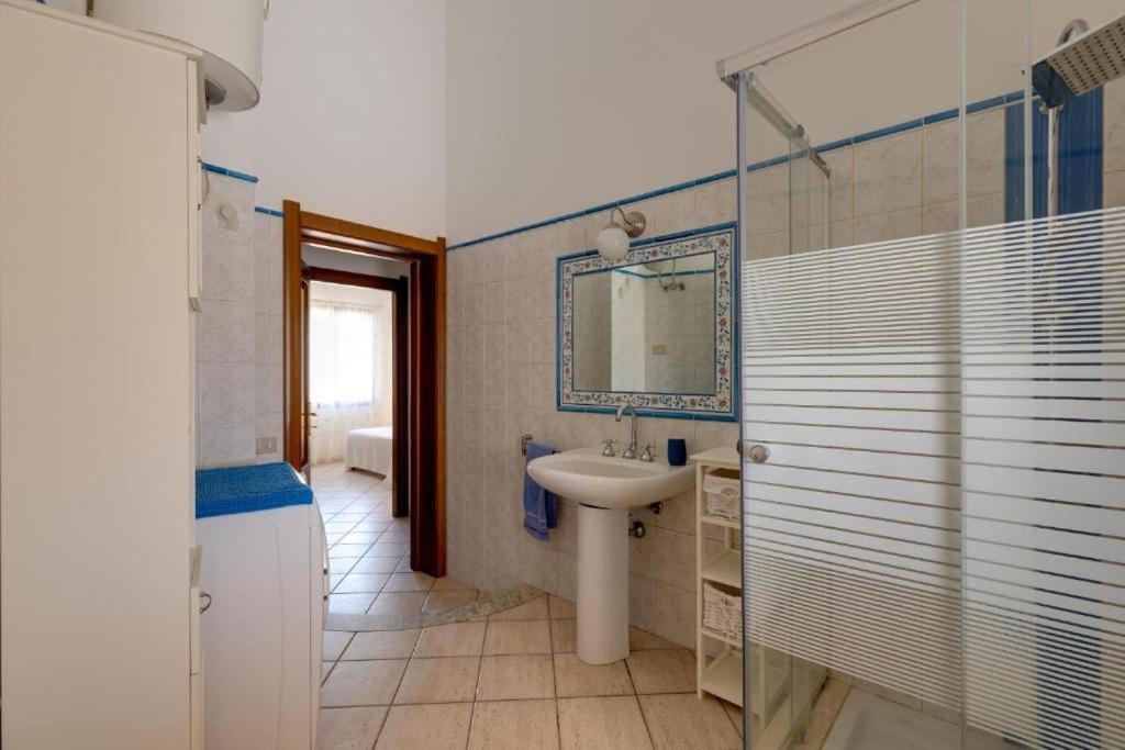 La Casa Delle Zie - Cabras Villa ภายนอก รูปภาพ