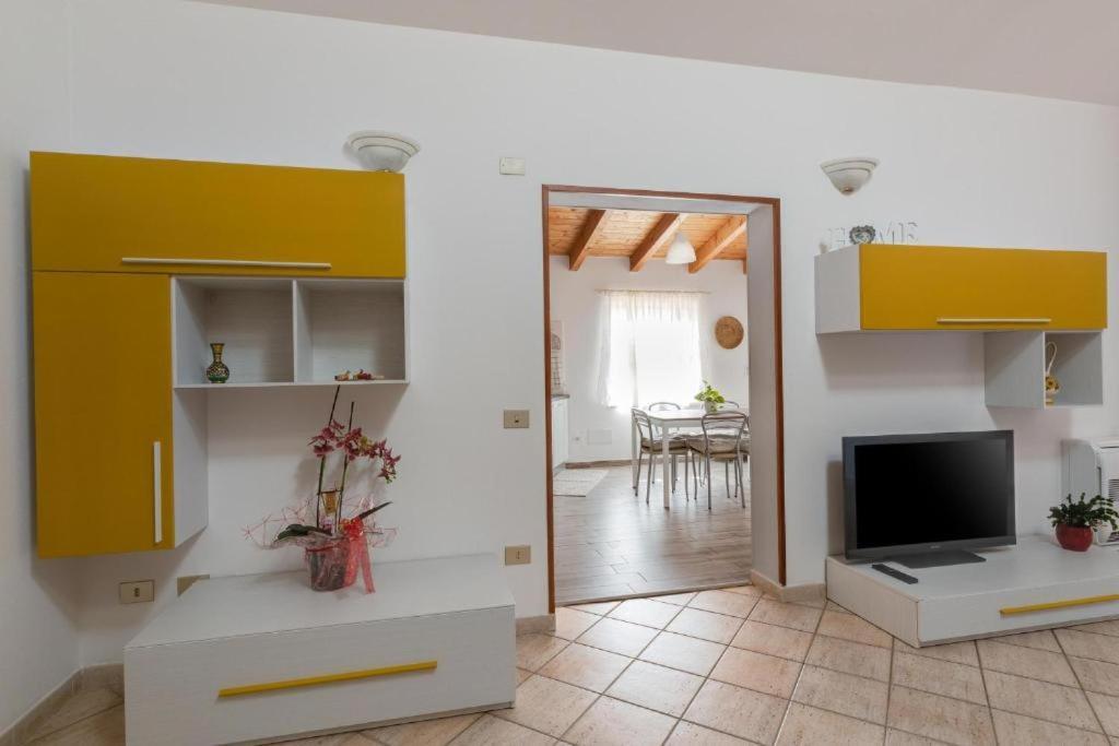 La Casa Delle Zie - Cabras Villa ภายนอก รูปภาพ