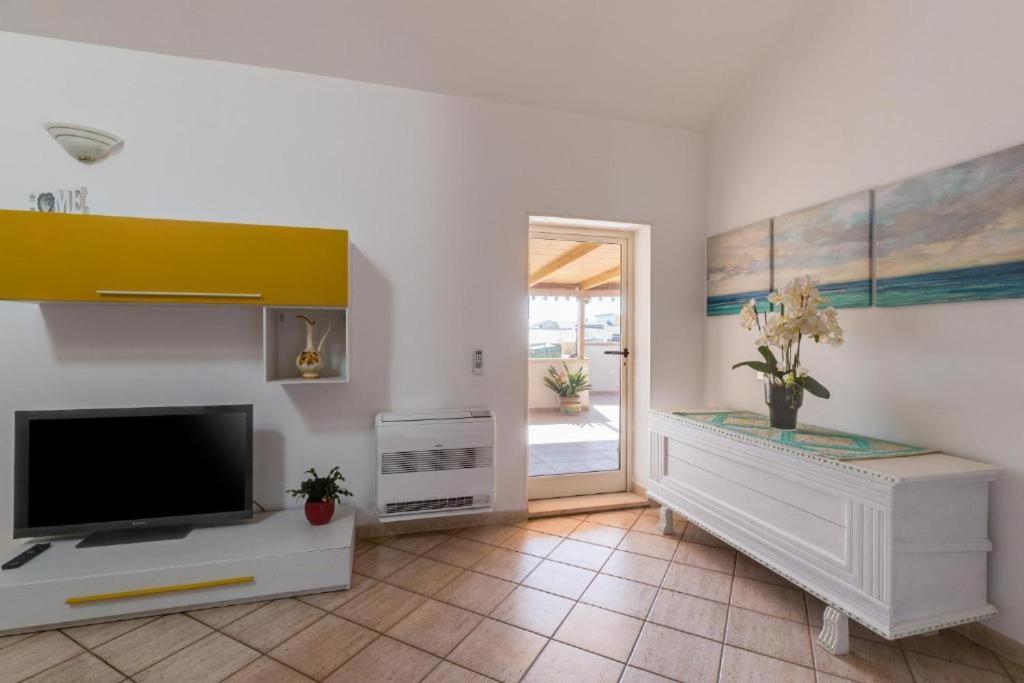 La Casa Delle Zie - Cabras Villa ภายนอก รูปภาพ